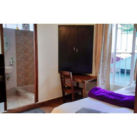East Blue Homestay Shillong Luaran gambar